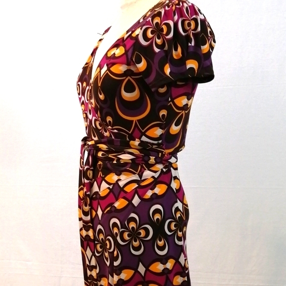 Bisou Bisou WRAP DRESS size 6 Michele Bohbot Stretch Knit Abstract Geom… - Picture 4 of 12